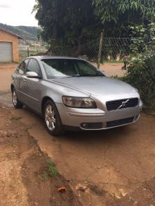 2006 Volvo S40 R55 000.00 Neg.