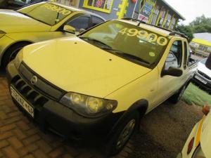 WHITE 2007 FIAT STRADA