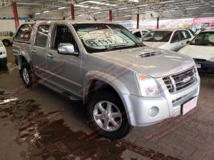 2009 ISUZU KB300 LX WITH 185618KMS AT R199,995.00