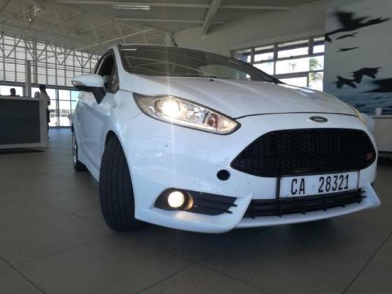 2015 Ford Fiesta ST For Sale in Table View, Western Cape