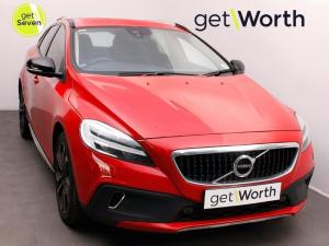 2016 Volvo V40 Cross Country T5 AWD Momentum For Sale