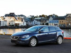 2016 Volvo V40 D3 Momentum For Sale