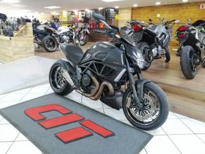 2012 DUCATI DIAVEL CARBON