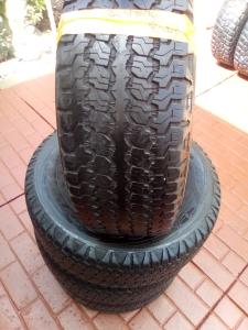 Set Goodyear Wrangler AT tyres 245/70/16 50% tread