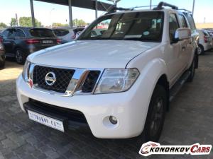 Nissan Navara 2.5dCi Double Cab LE 2015