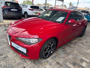 Alfa Romeo Giulia 2.0T 2018